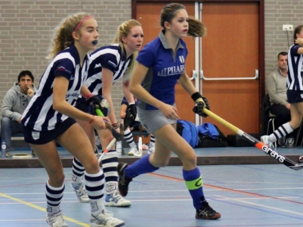14-12-2013 Ring Pass MB1 en HGC tegen hdm MB1
