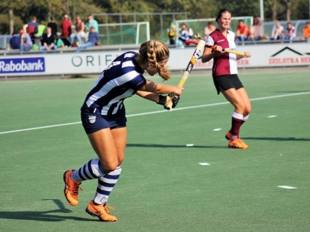 04-10-2014  hdm MB1 -Leiden MB1   3-0