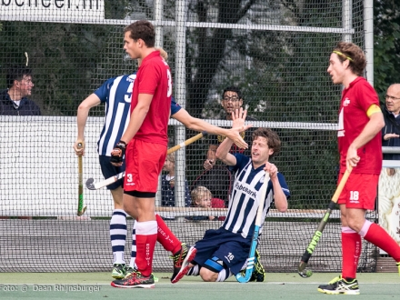 04-10-2015  hdm H1 - Rood Wit H1  4-1